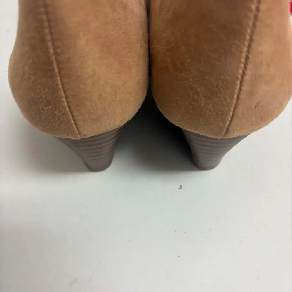 Dexflex Comfort Women's Klara Tan Suede Wedge Heels - Picture 5 of 9